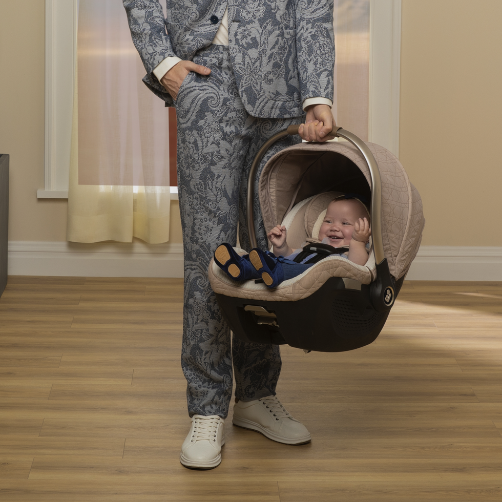 Maxi-Cosi Kindred Peri 180° Rotating Infant Car Seat